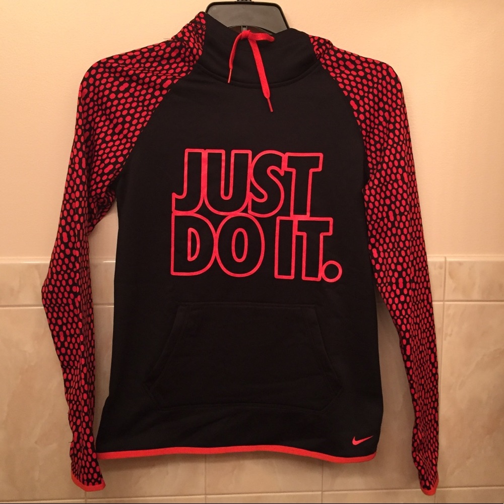 Nike Therma-Fit Hoodie (Worn Once)